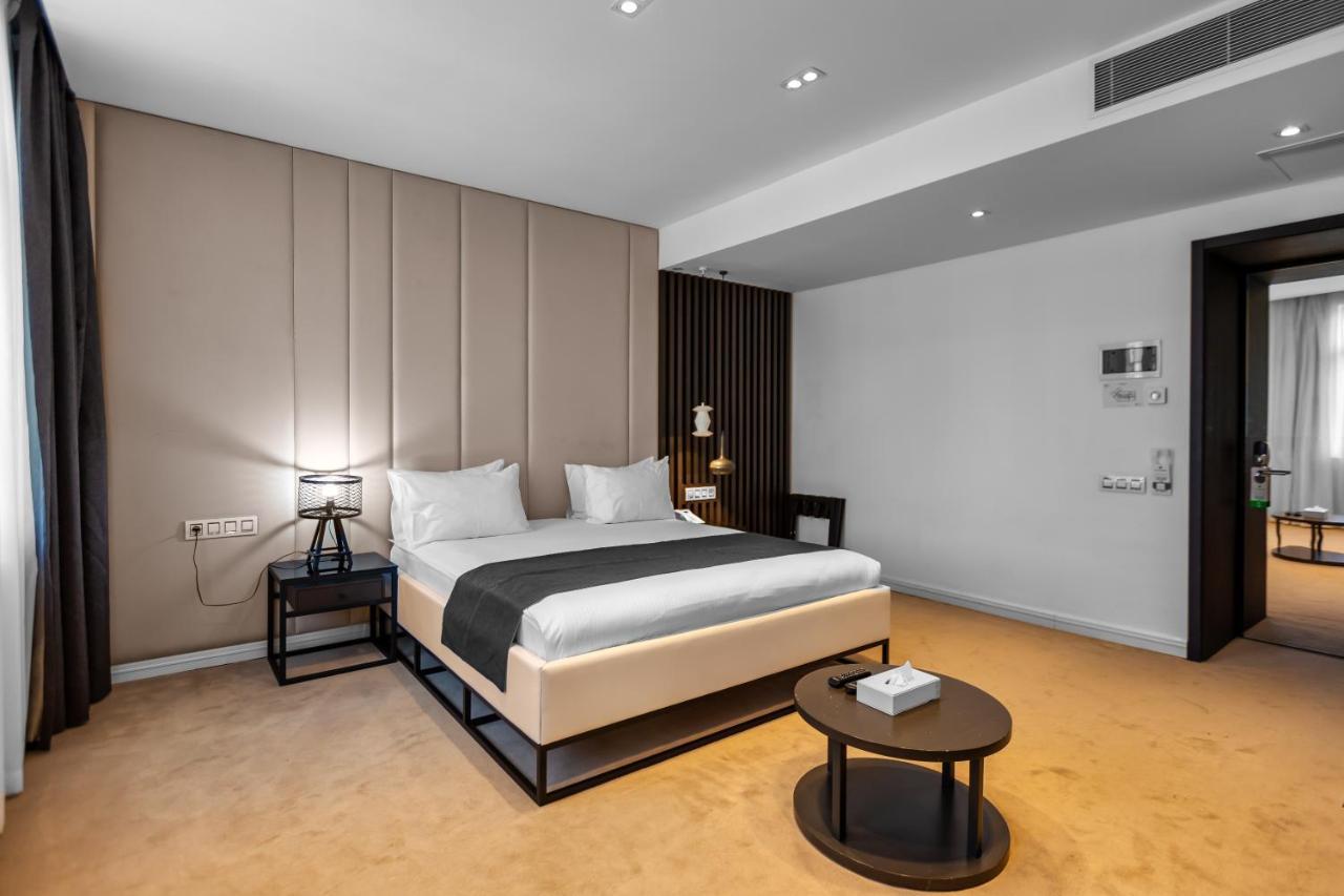 Ivy Garden Hotel Baku Exterior photo A bedroom at the hotel
